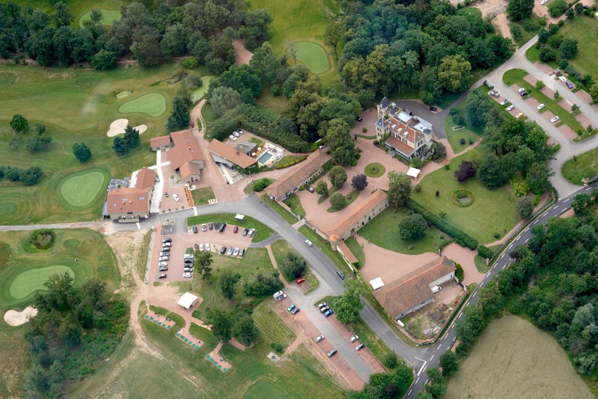 Chateau De Champlong Table Hotel **** Golf & Spa Villerest  외부 사진