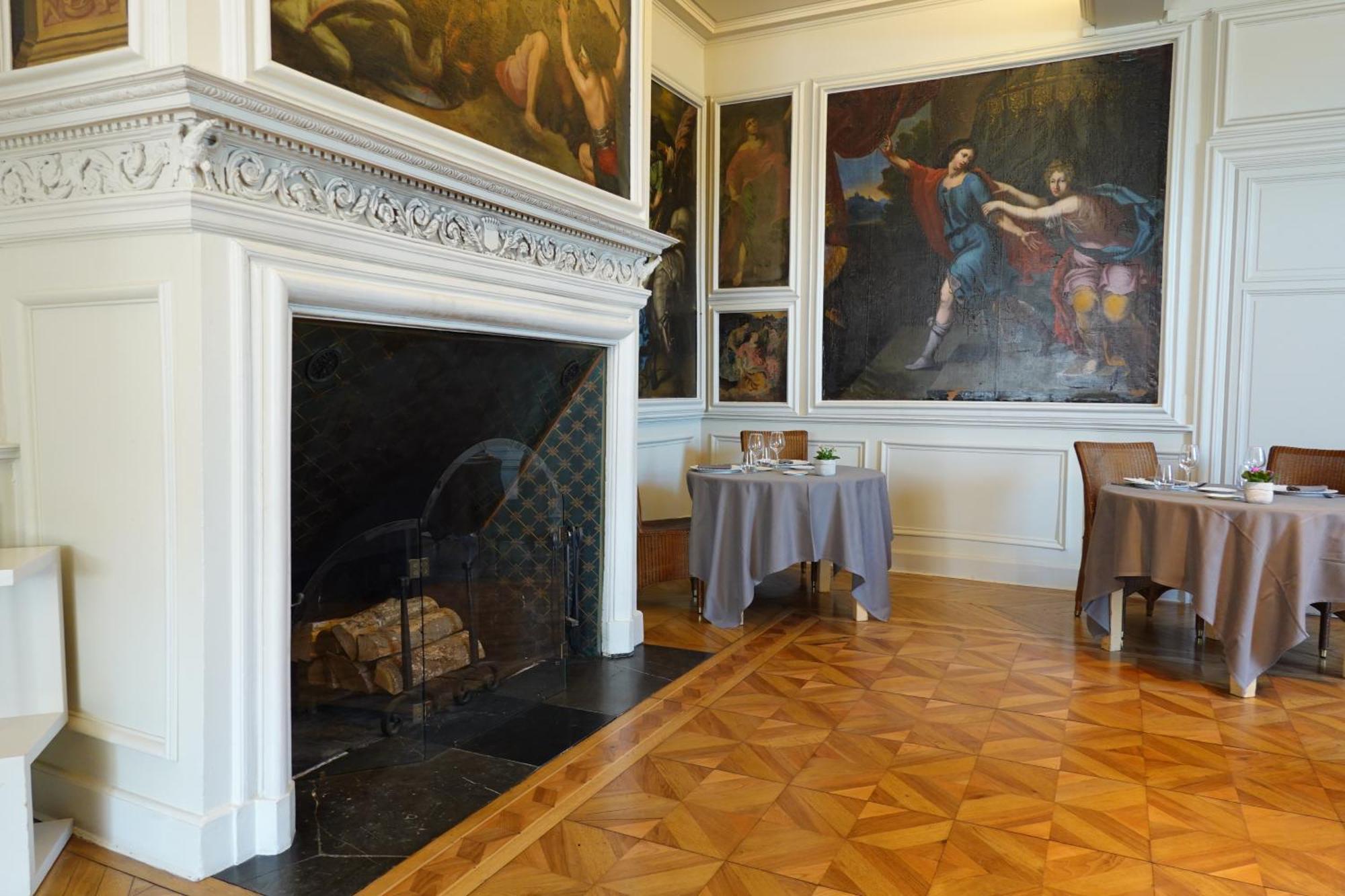 Chateau De Champlong Table Hotel **** Golf & Spa Villerest  외부 사진