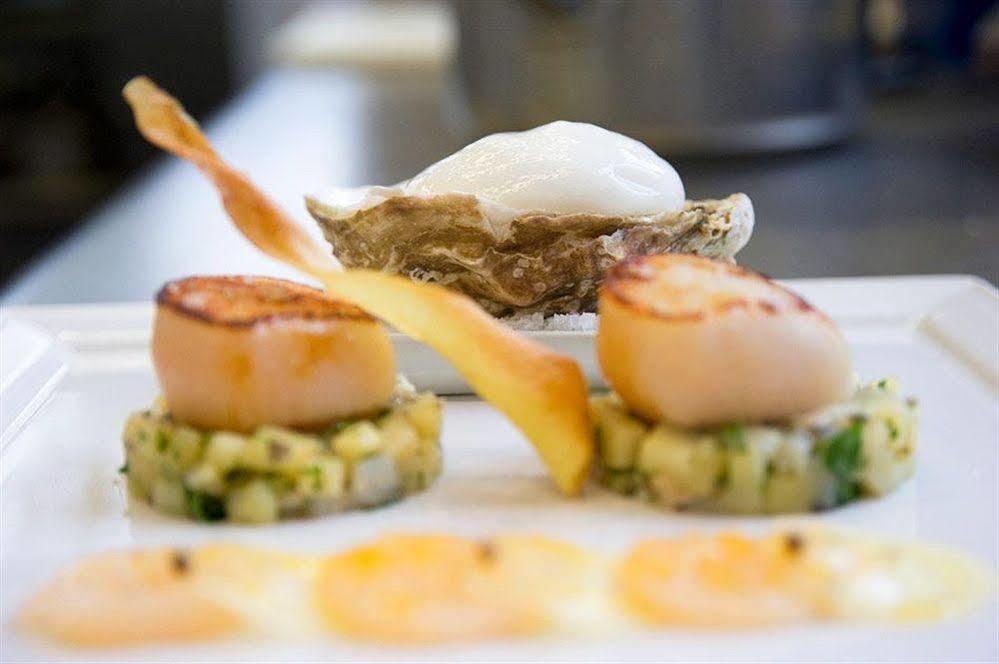 Chateau De Champlong Table Hotel **** Golf & Spa Villerest  외부 사진
