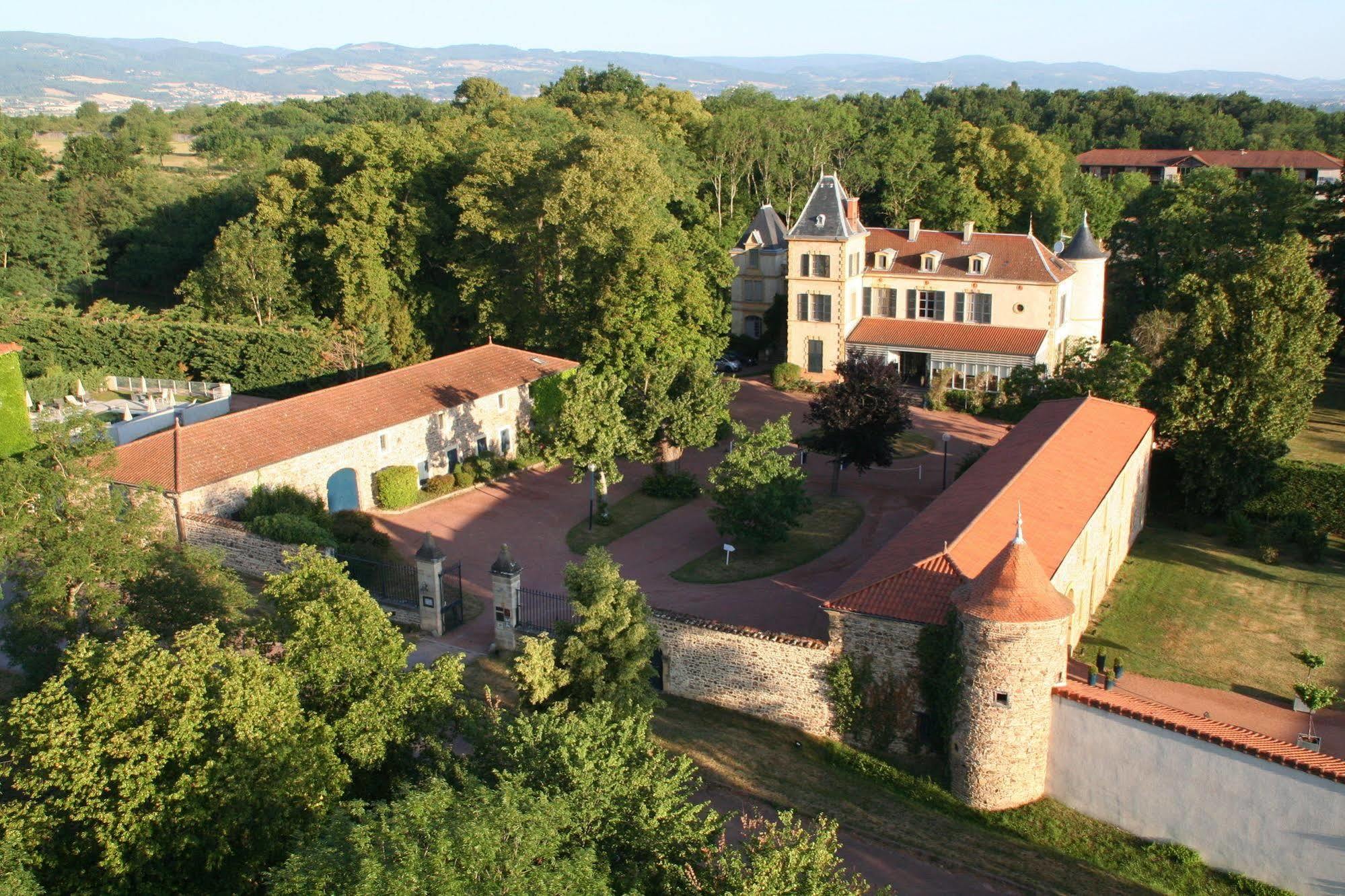 Chateau De Champlong Table Hotel **** Golf & Spa Villerest  외부 사진
